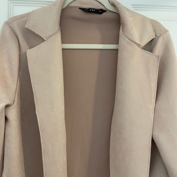 F&F COAT - Picture 4 of 5